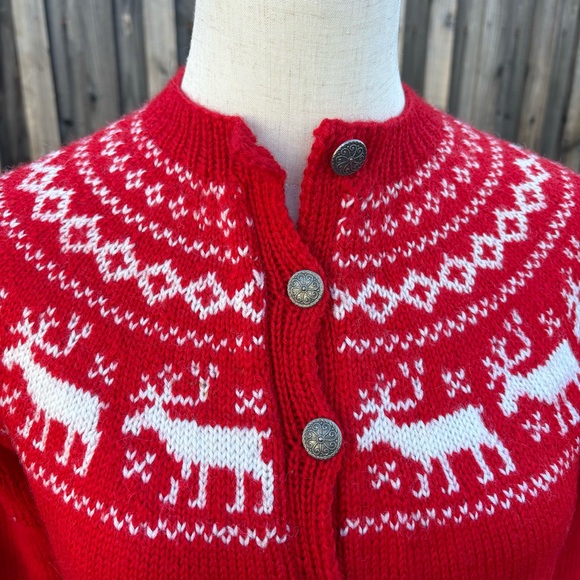Fair Isle/Nordic Christmas Cardigan - Picture 4 of 4